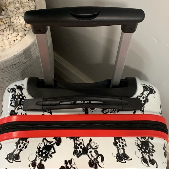 Disney Minnie Mouse Collection Suitcase, Luggage, Travel Bag - 21” - Picture 4 of 6